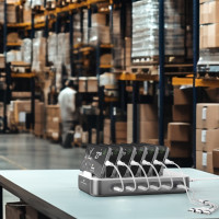 Vorschau: 4smarts Ladestation Team 100W 5C/1A inkl. 6 Kabel, spacegrau Vorschau: 4smarts Ladestation Team 100W 5C/1A inkl. 6 Kabel, spacegrau