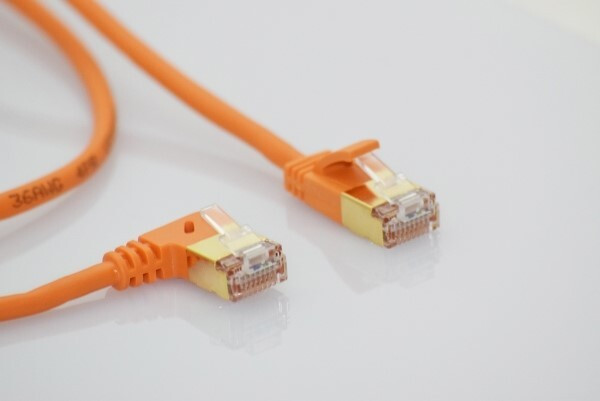 wantecWire Patchkabel CAT7 gewinkelt (90°links) SSTP orange 3m